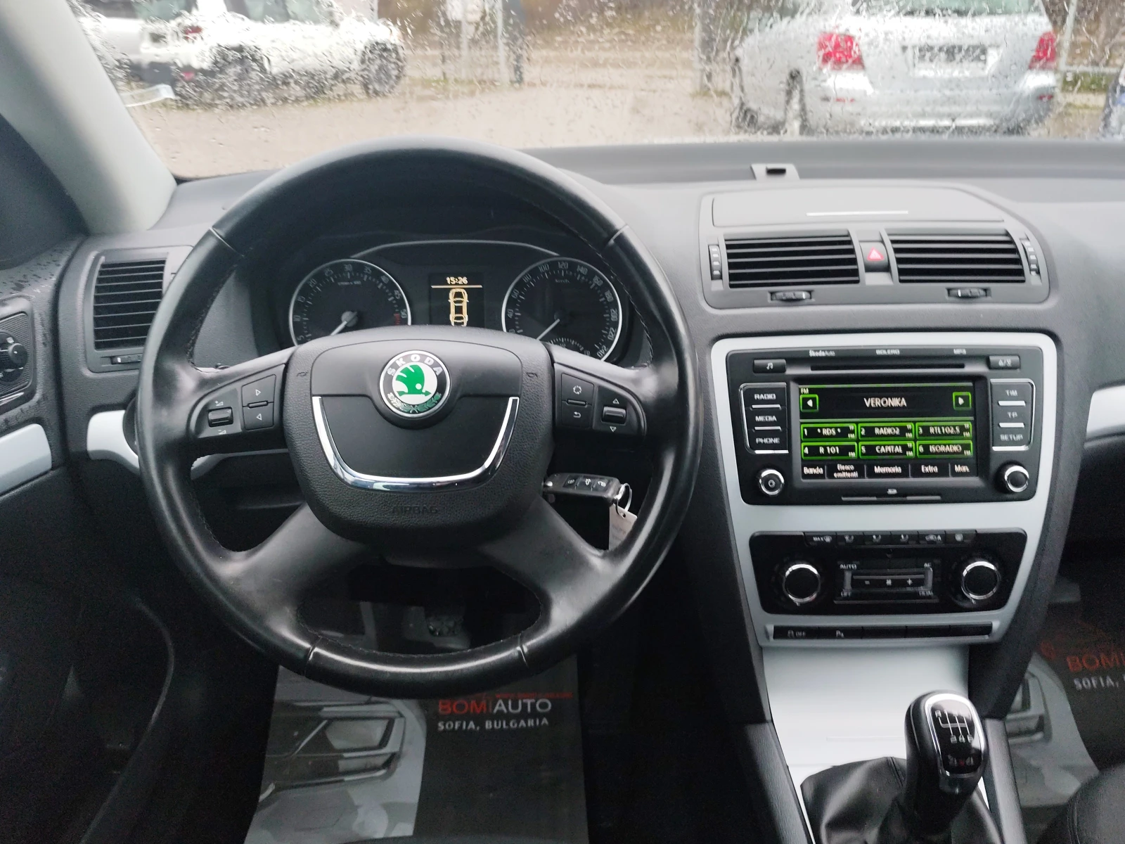 Skoda Octavia SCOUT 2.0TDi* 4X4* LED/XENON* KLIMATRONIK*  - изображение 8