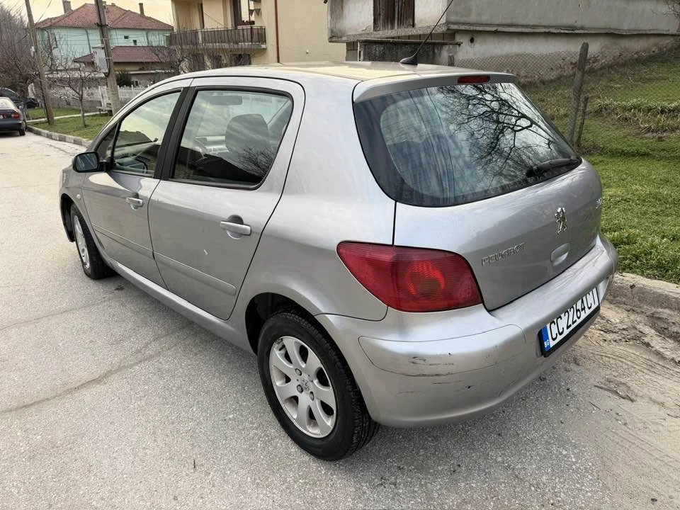 Peugeot 307 1.6i автоматик, снимка 7 - Автомобили и джипове - 53731263