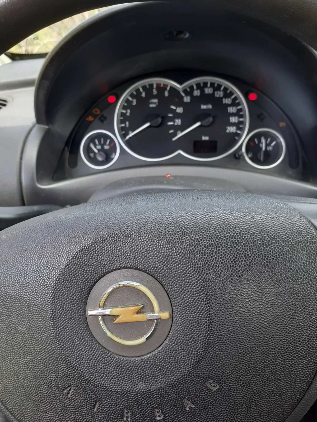 Opel Corsa 1.3 CDTI, снимка 4 - Автомобили и джипове - 54219322