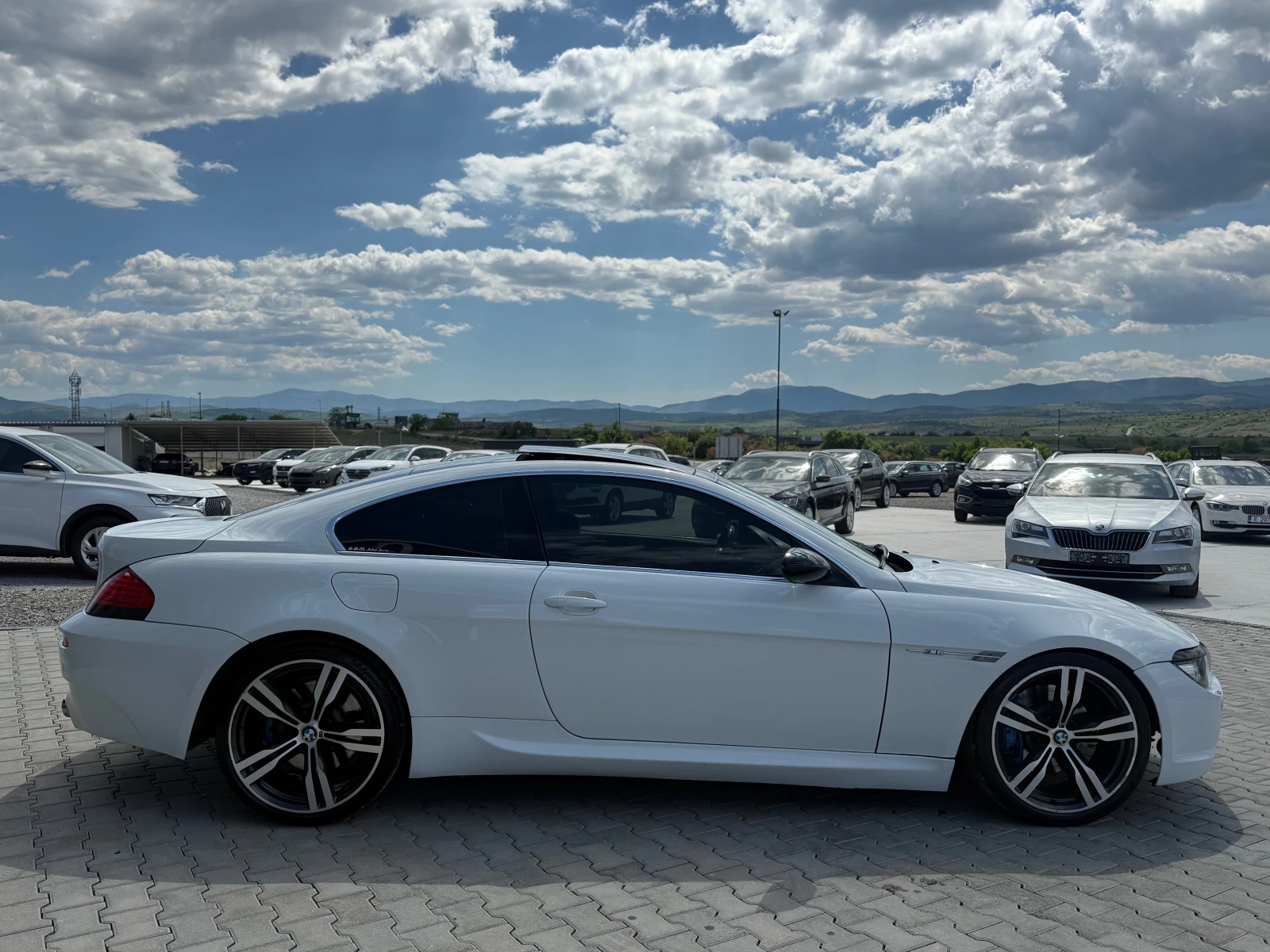 BMW 645 4.5 i M paket, снимка 4 - Автомобили и джипове - 54442261