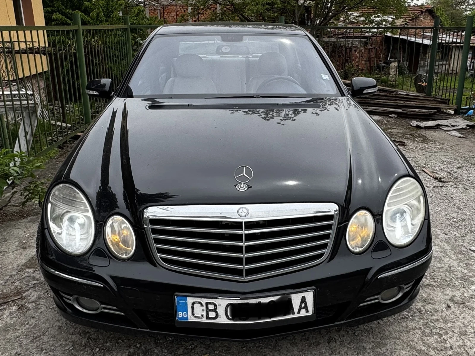 Mercedes-Benz E 320, снимка 14 - Автомобили и джипове - 54484671