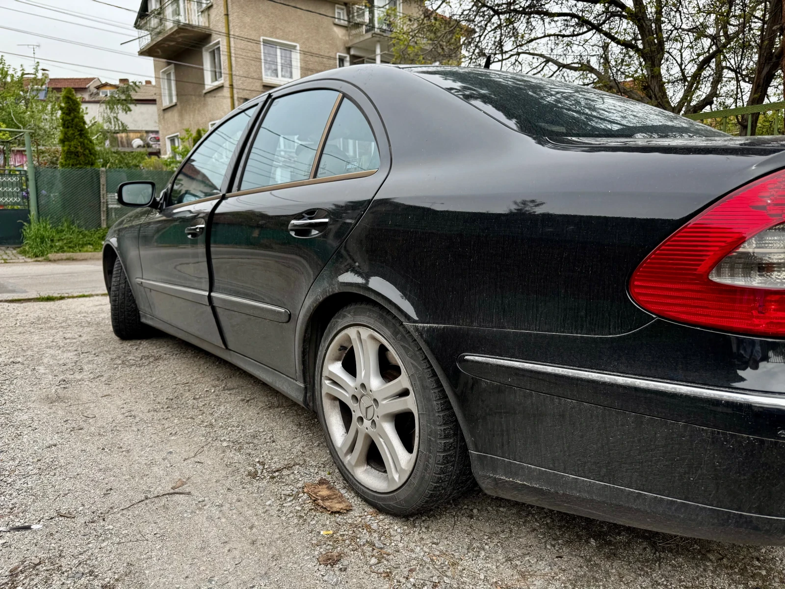 Mercedes-Benz E 320, снимка 10 - Автомобили и джипове - 54484671