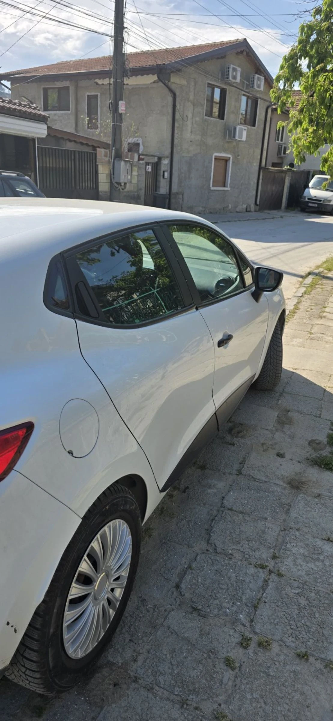 Renault Clio, снимка 14 - Автомобили и джипове - 54585399
