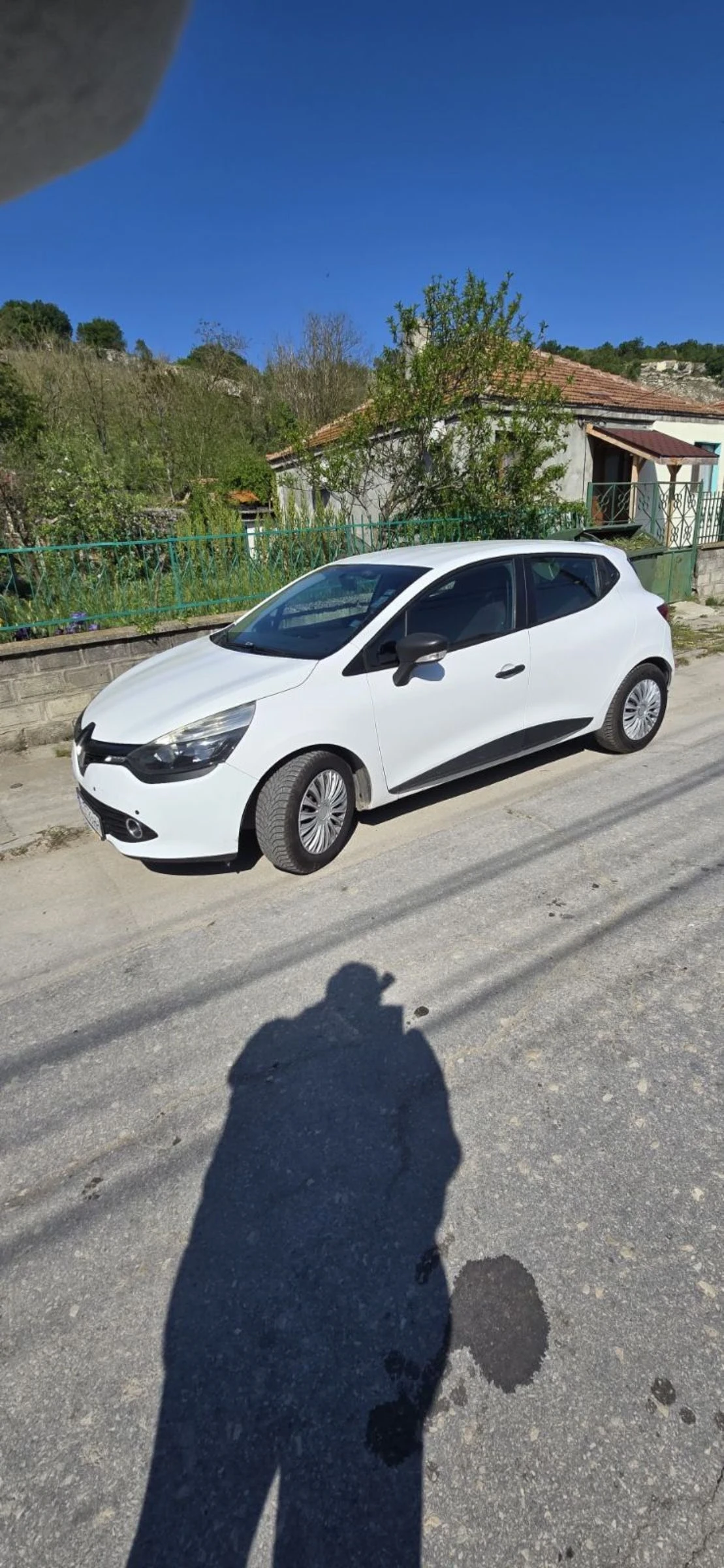 Renault Clio, снимка 13 - Автомобили и джипове - 54585399
