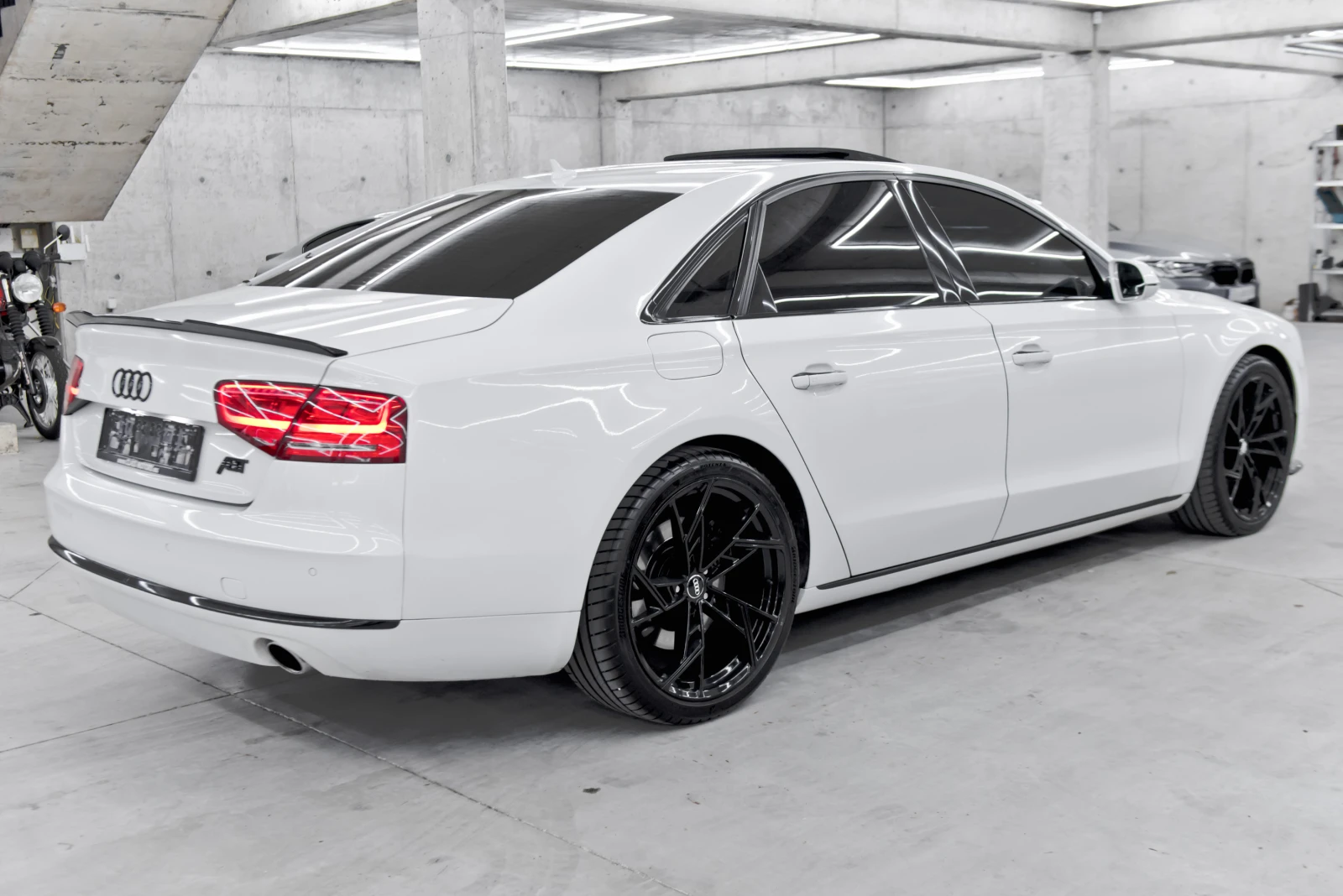 Audi A8 4.2TDI* LED* Bose* 21", снимка 6 - Автомобили и джипове - 55322191