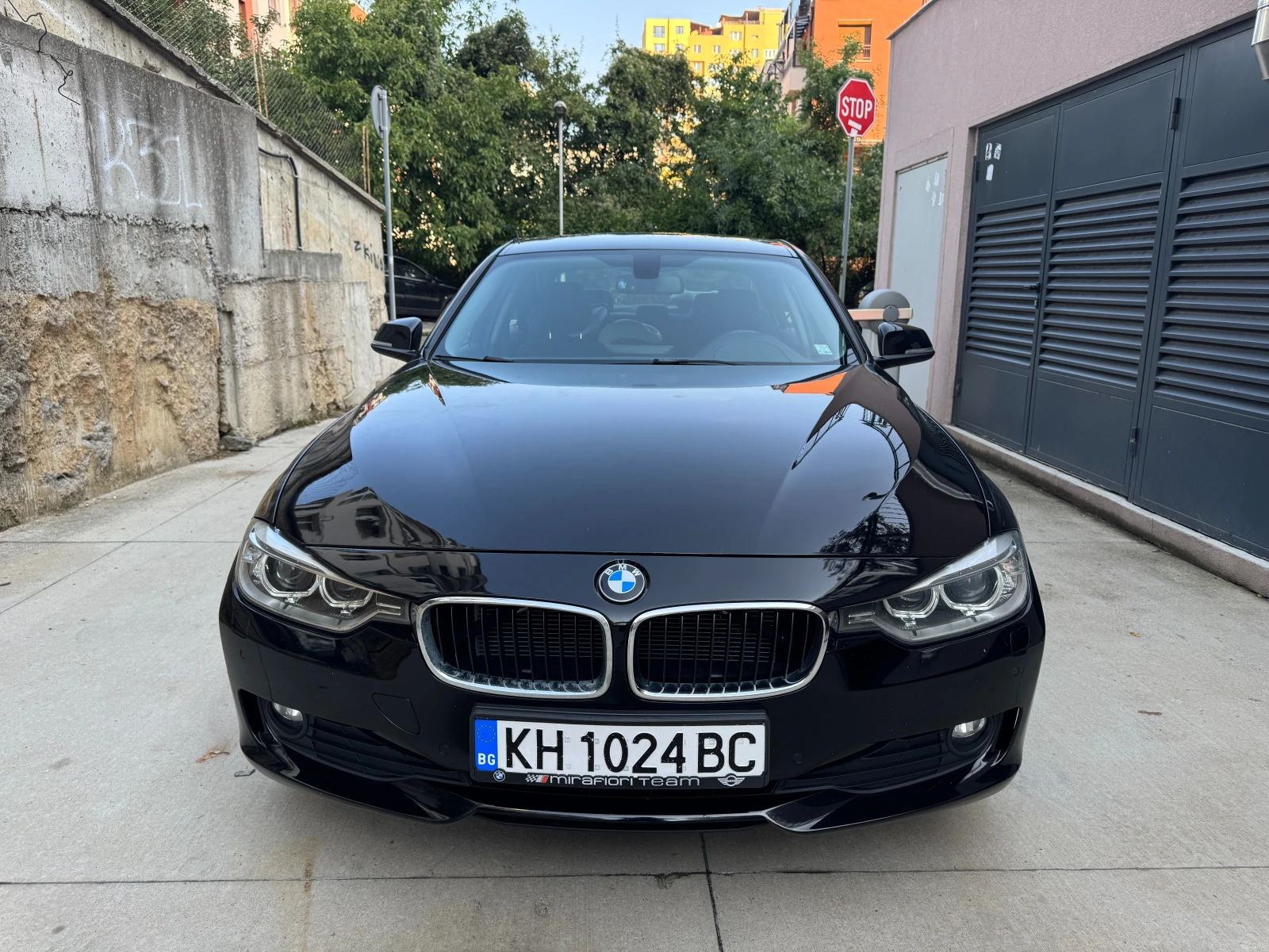 BMW 320 F30, снимка 2 - Автомобили и джипове - 55875482