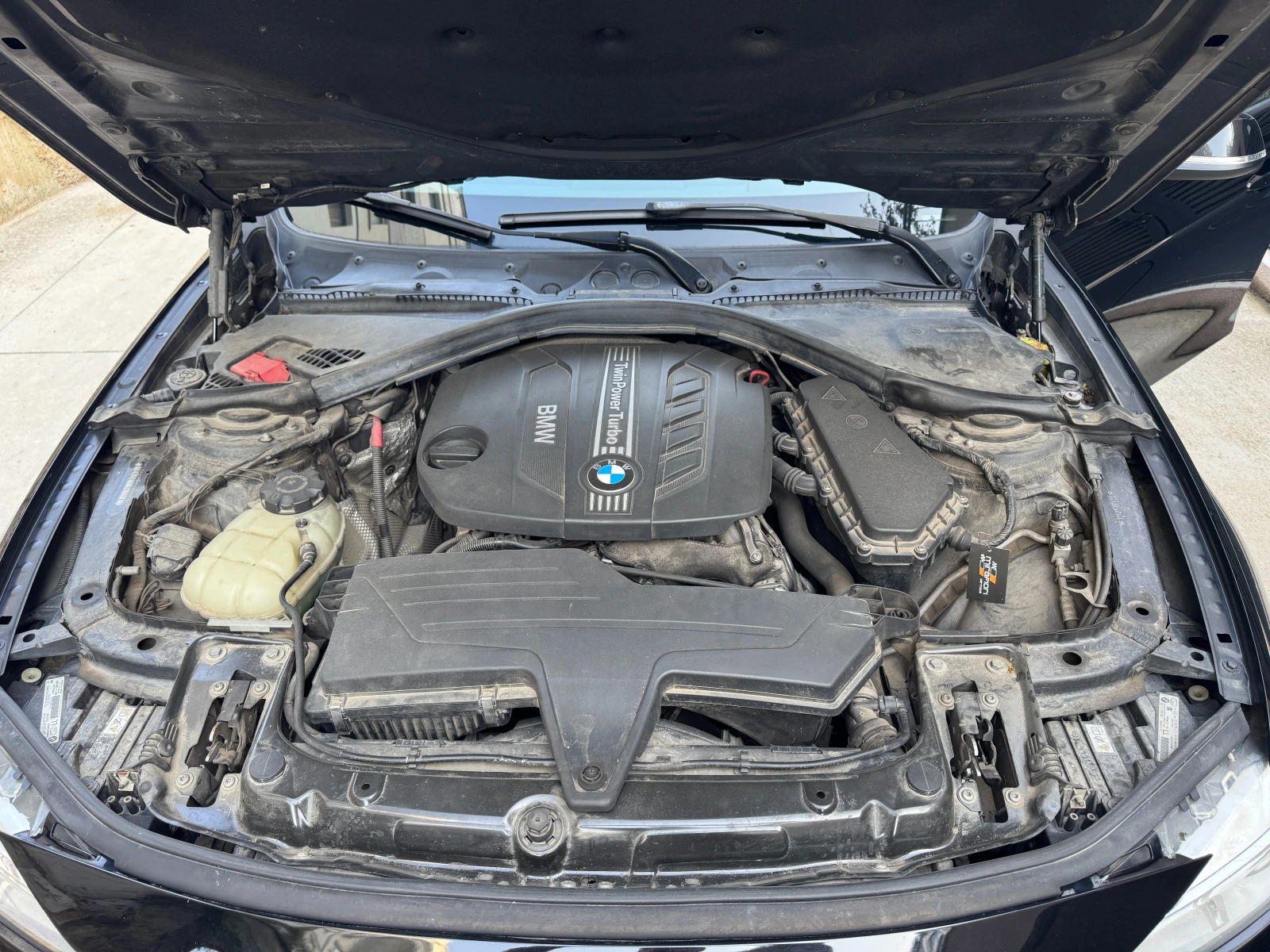 BMW 320 F30, снимка 15 - Автомобили и джипове - 55875482