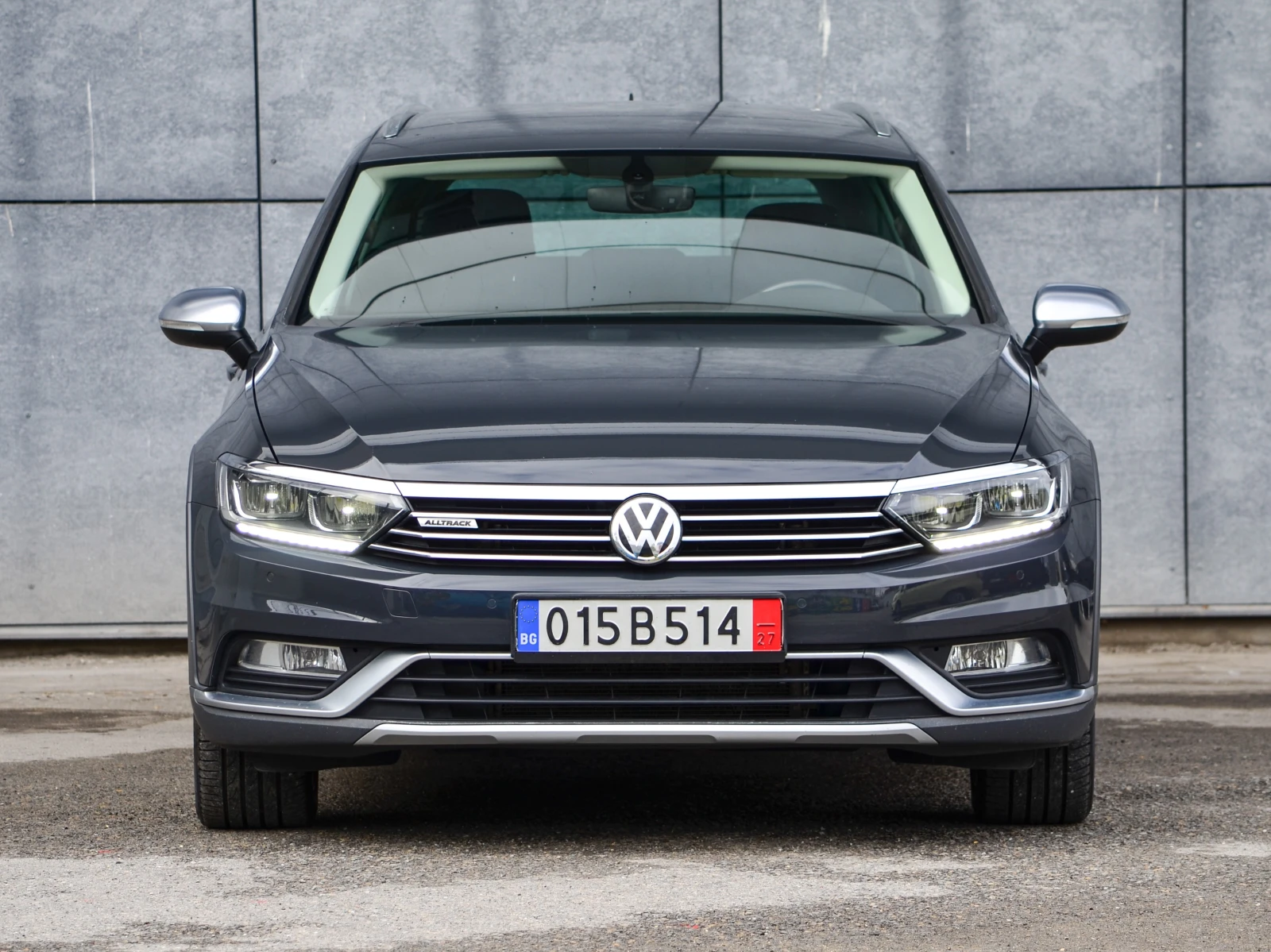 VW Passat 2.0 TDI ALLTRACK 240 PS, снимка 3 - Автомобили и джипове - 56659620