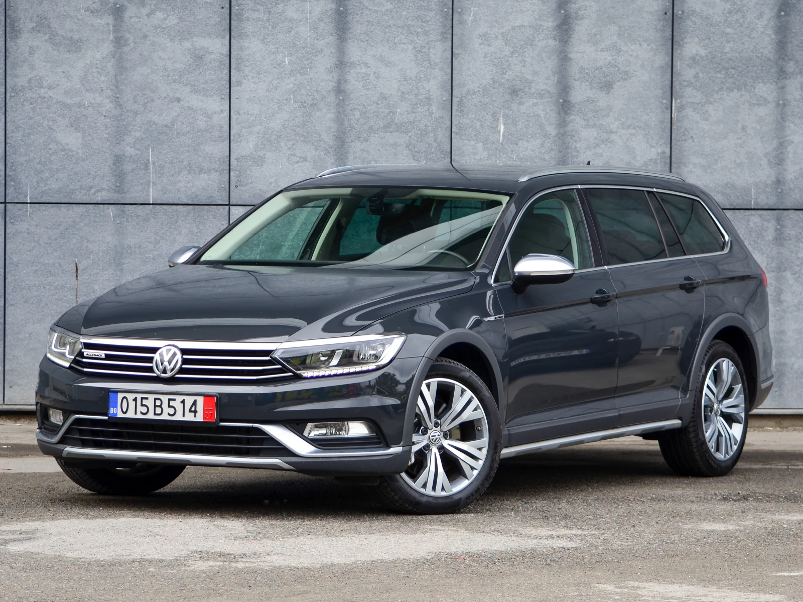 VW Passat 2.0 TDI ALLTRACK 240 PS