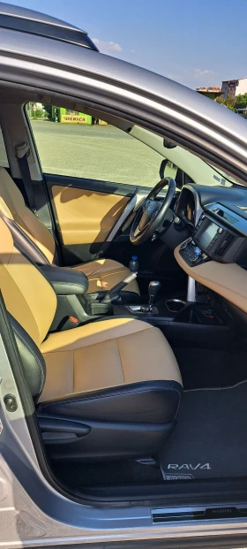 Toyota Rav4 Hybrid 4x4 luxury Premium, снимка 6