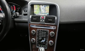 Volvo XC60 D5 AWD, снимка 10
