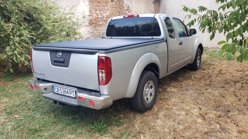 Nissan Frontier, снимка 2 - Автомобили и джипове - 47117140