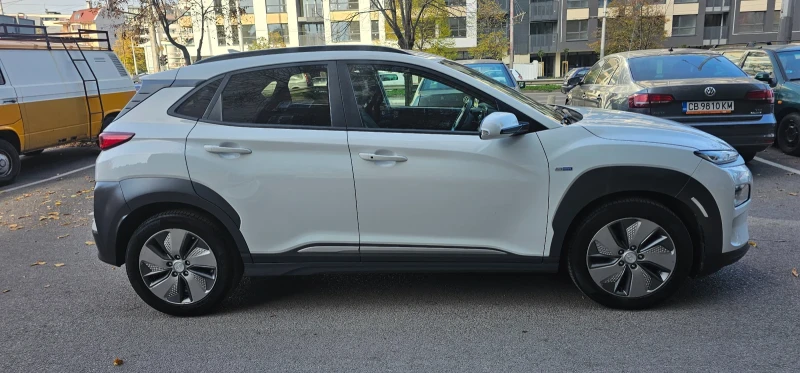 Hyundai Kona PREMIUM * HEAD UP* DISTRONIC, снимка 4 - Автомобили и джипове - 48121552