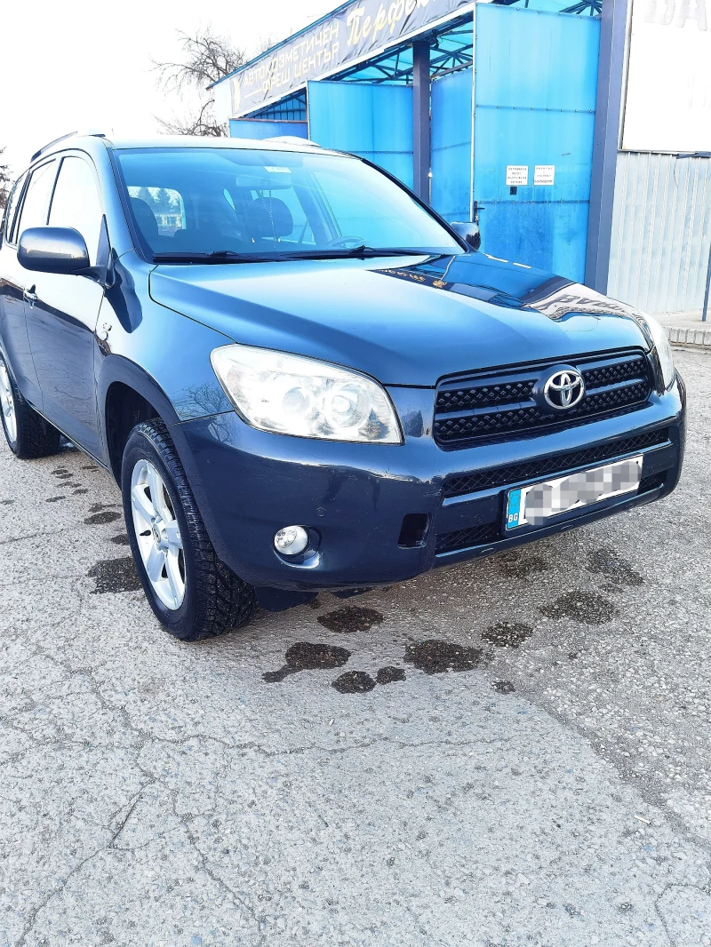 Toyota Rav4 2.2, снимка 6 - Автомобили и джипове - 49557560