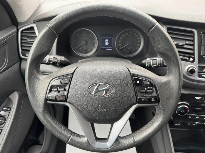Hyundai Tucson Ръчка;::Състояние ТОП;:, снимка 13 - Автомобили и джипове - 52642127