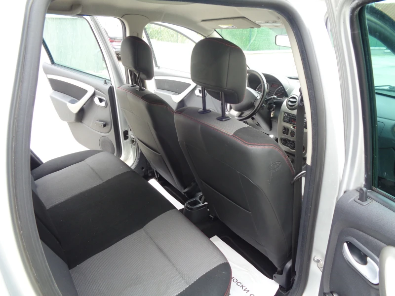 Dacia Duster 1.6i-16V-GAZ-LIZING, снимка 12 - Автомобили и джипове - 50230964