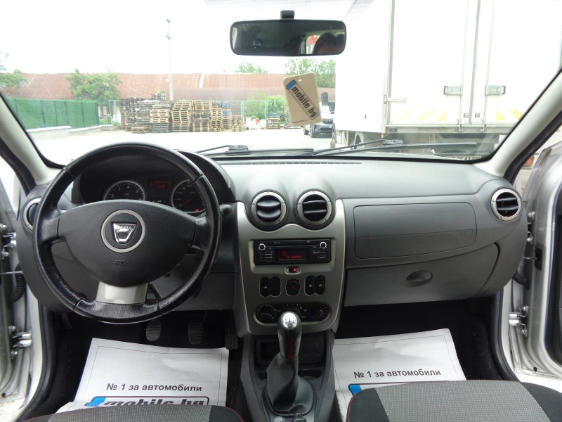 Dacia Duster 1.6i-16V-GAZ-LIZING, снимка 13 - Автомобили и джипове - 50230964