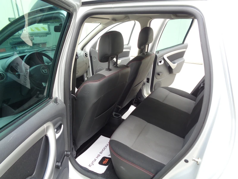 Dacia Duster 1.6i-16V-GAZ-LIZING, снимка 11 - Автомобили и джипове - 50230964