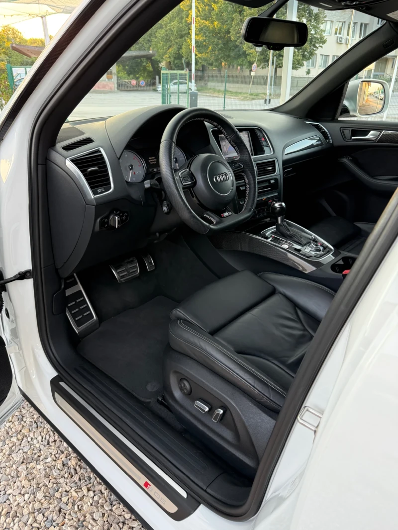 Audi SQ5 SQ5 326к.с Швейцария!!!, снимка 7 - Автомобили и джипове - 51618862