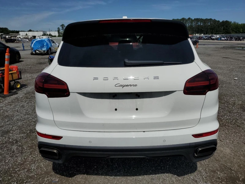Porsche Cayenne 3.6 V6 / АВТОМАТ / КОЖА / ПАНОРАМА / СЕРВИЗНА ИСТО, снимка 6 - Автомобили и джипове - 52017267