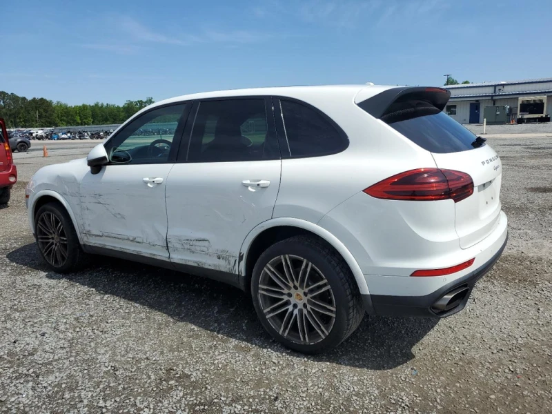 Porsche Cayenne 3.6 V6 / АВТОМАТ / КОЖА / ПАНОРАМА / СЕРВИЗНА ИСТО, снимка 2 - Автомобили и джипове - 52017267