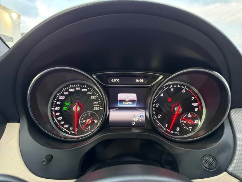 Mercedes-Benz GLA * 250 * CARFAX * ЦЕНА ДО БГ, снимка 17 - Автомобили и джипове - 53013858