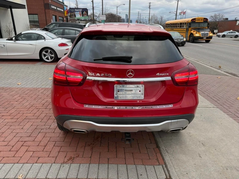 Mercedes-Benz GLA * 250 * CARFAX * ЦЕНА ДО БГ, снимка 13 - Автомобили и джипове - 53013858