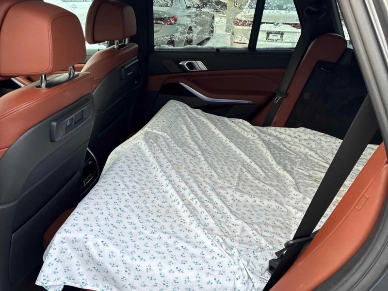 BMW X5 2021 xDrive40i * CARFAX * БЕЗ ПЪРВОНАЧАЛНА ВНОСКА, снимка 14 - Автомобили и джипове - 53216677