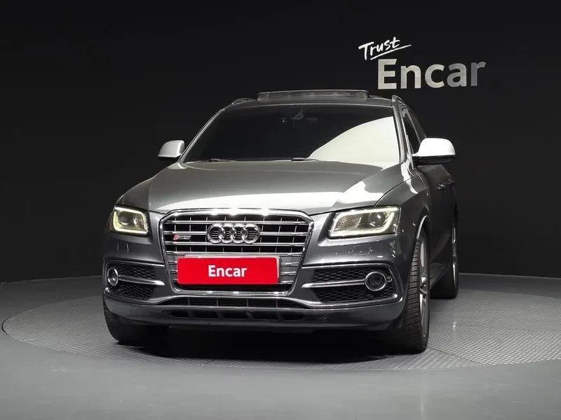Audi SQ5 TDI / CARFAX, снимка 3 - Автомобили и джипове - 54745088