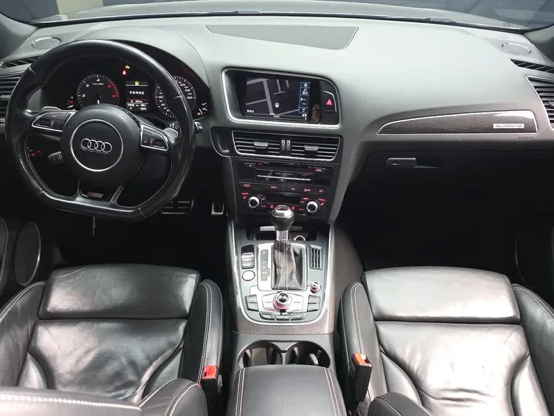 Audi SQ5 TDI / CARFAX, снимка 5 - Автомобили и джипове - 54745088