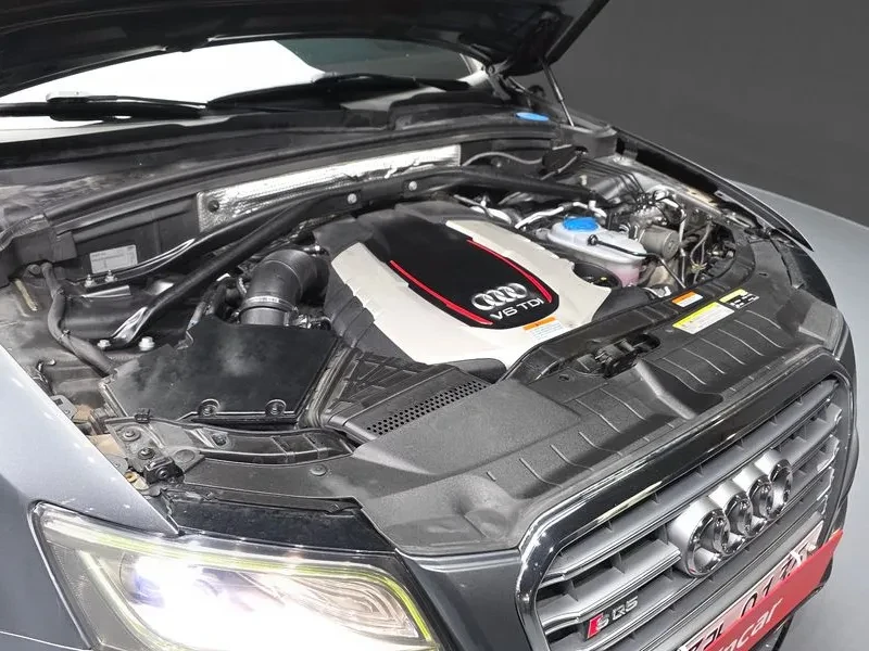 Audi SQ5 TDI / CARFAX, снимка 15 - Автомобили и джипове - 54745088