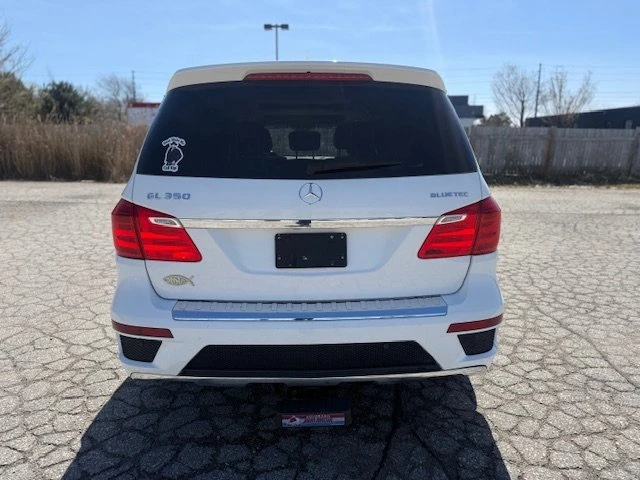 Mercedes-Benz GL 350 * AMG PKG* АВТОКРЕДИТ БЕЗ ПЪРВОНАЧАЛНА ВНОСКА* , снимка 2 - Автомобили и джипове - 54803091