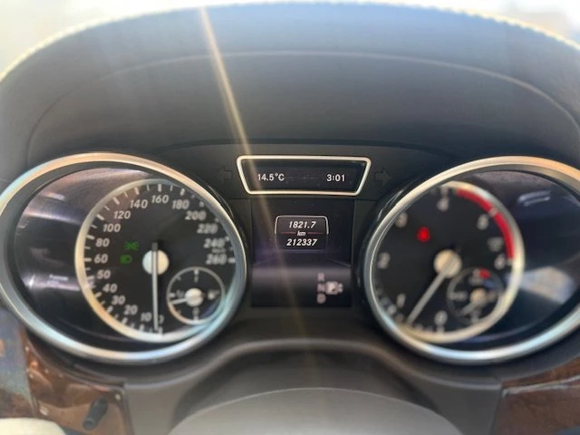 Mercedes-Benz GL 350 * AMG PKG* АВТОКРЕДИТ БЕЗ ПЪРВОНАЧАЛНА ВНОСКА* , снимка 12 - Автомобили и джипове - 54803091
