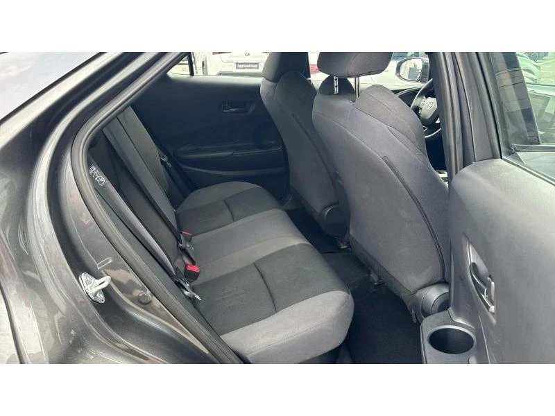 Toyota C-HR 2.0 PHEV COOL, снимка 7 - Автомобили и джипове - 55376544
