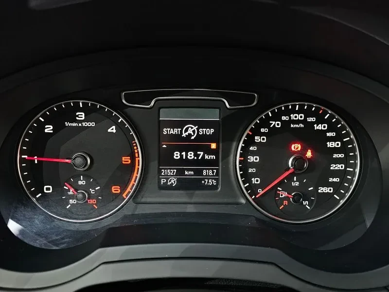 Audi Q3 35 Tdi Quattro Dynamic, снимка 8 - Автомобили и джипове - 55896262