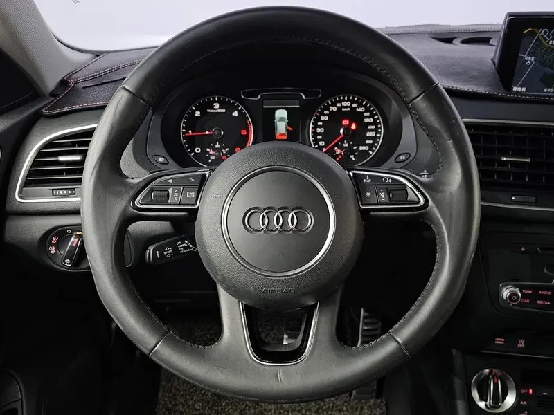 Audi Q3 35 Tdi Quattro Dynamic, снимка 13 - Автомобили и джипове - 55896262