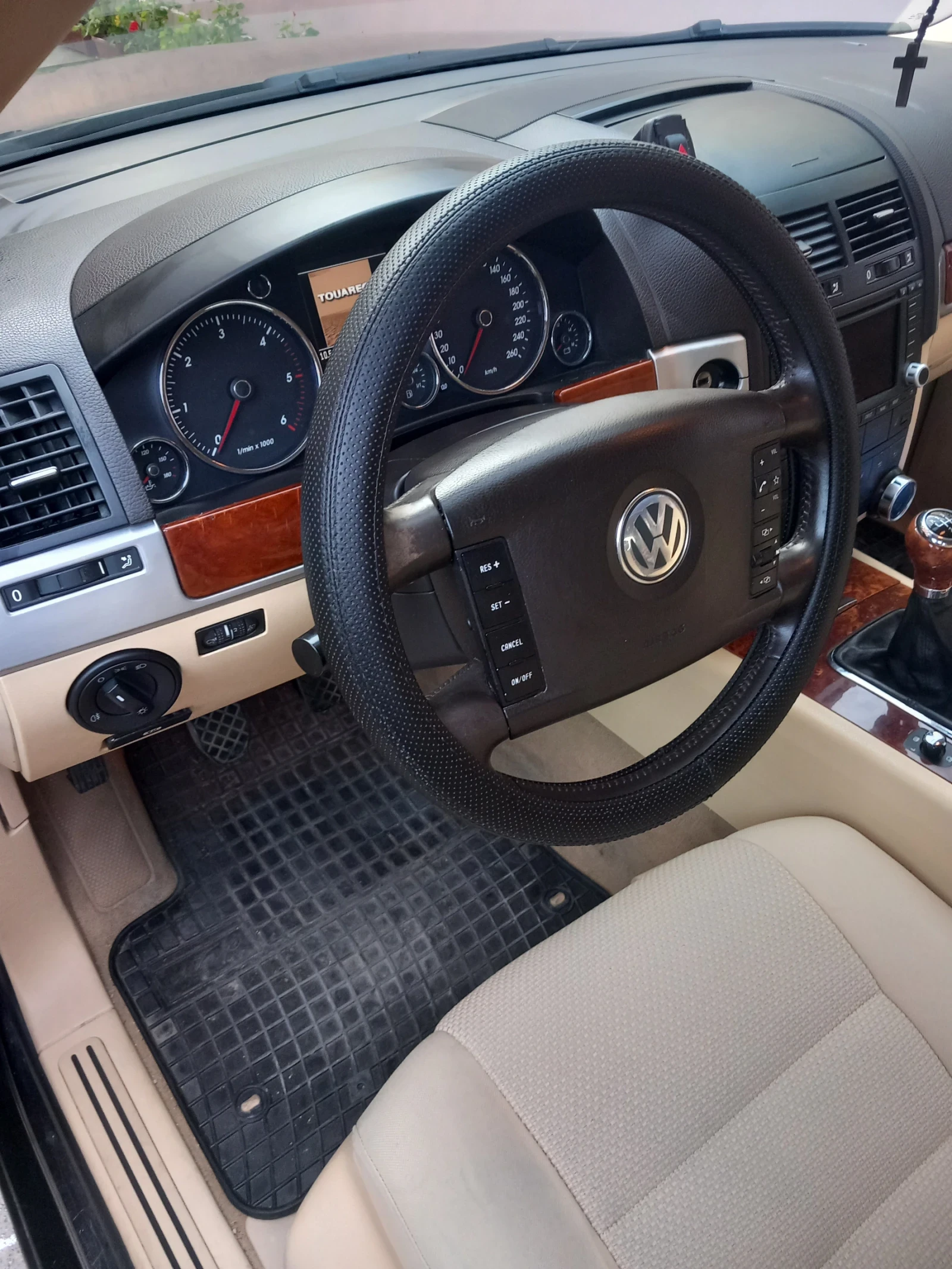 VW Touareg  - изображение 6