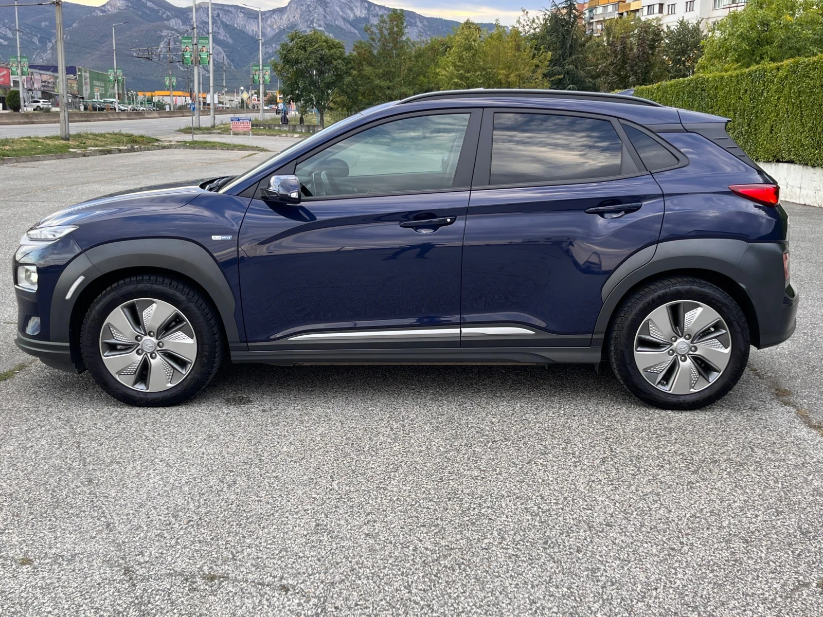 Hyundai Kona 64kWh ULTIMATE ГАРАНЦИЯ - изображение 8