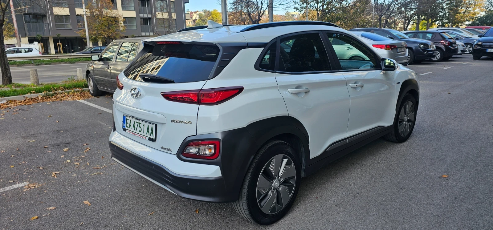 Hyundai Kona PREMIUM * HEAD UP* DISTRONIC - изображение 5