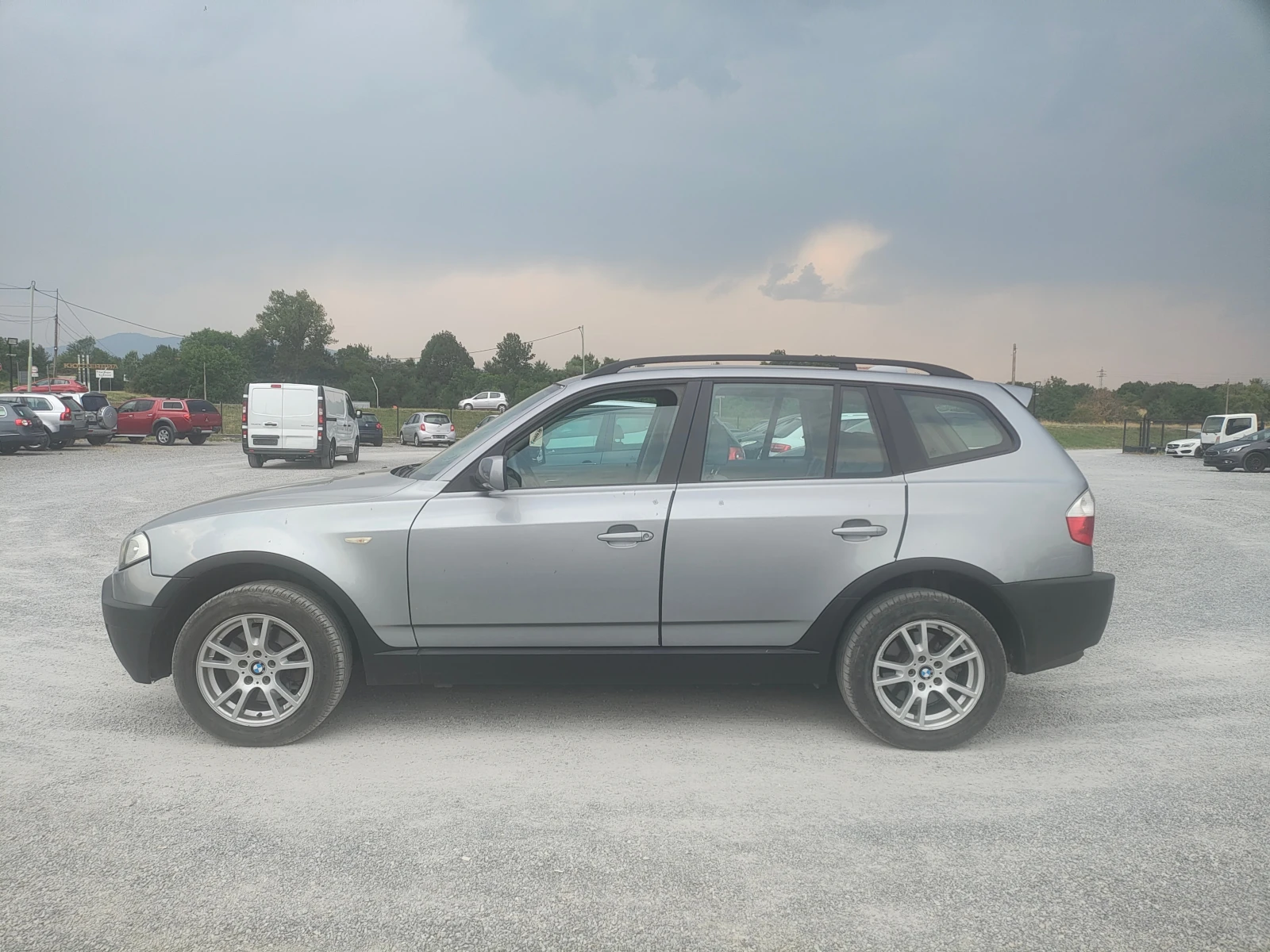 BMW X3 2.0 D - изображение 8