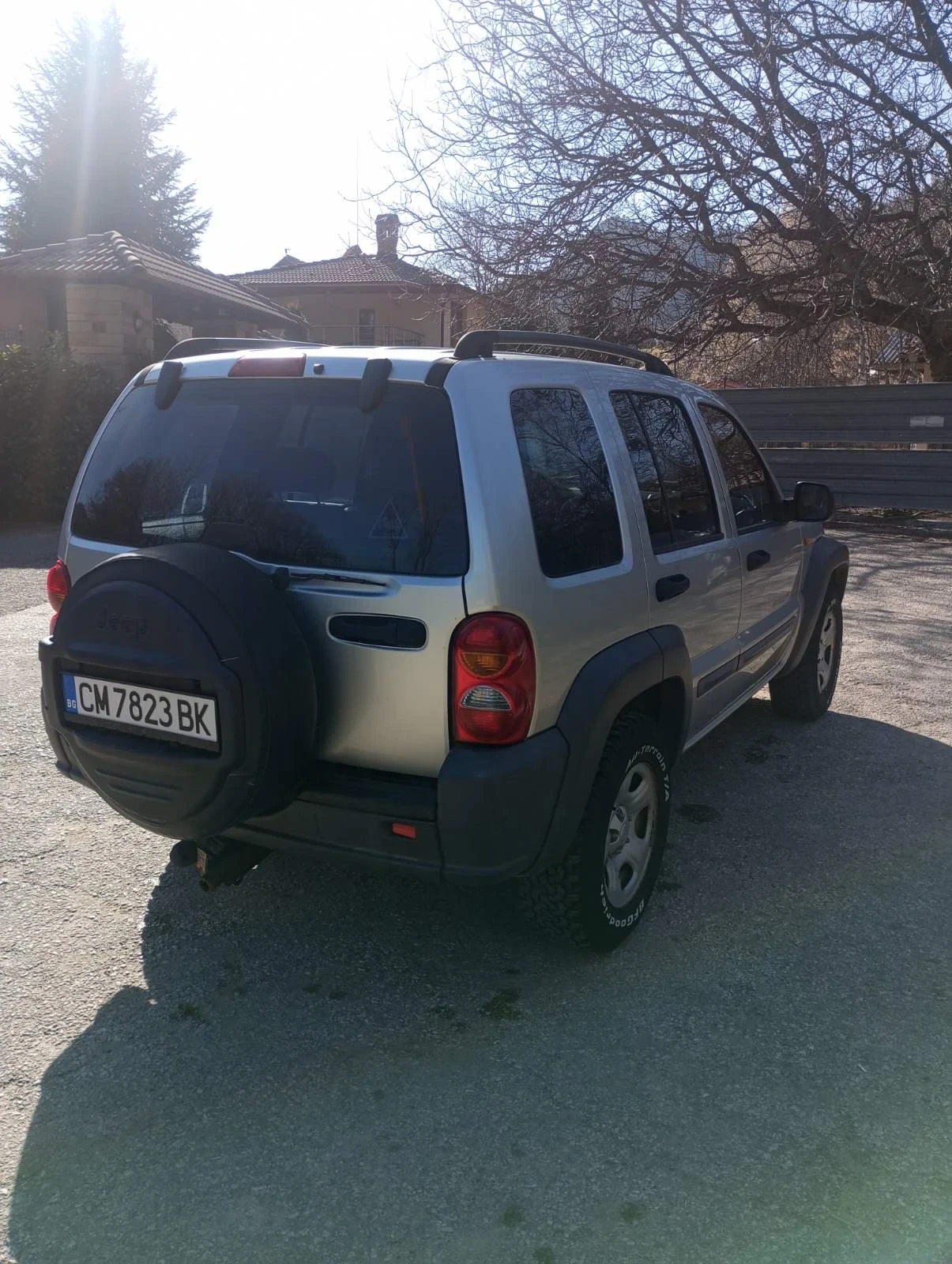 Jeep Cherokee, снимка 5 - Автомобили и джипове - 53928699