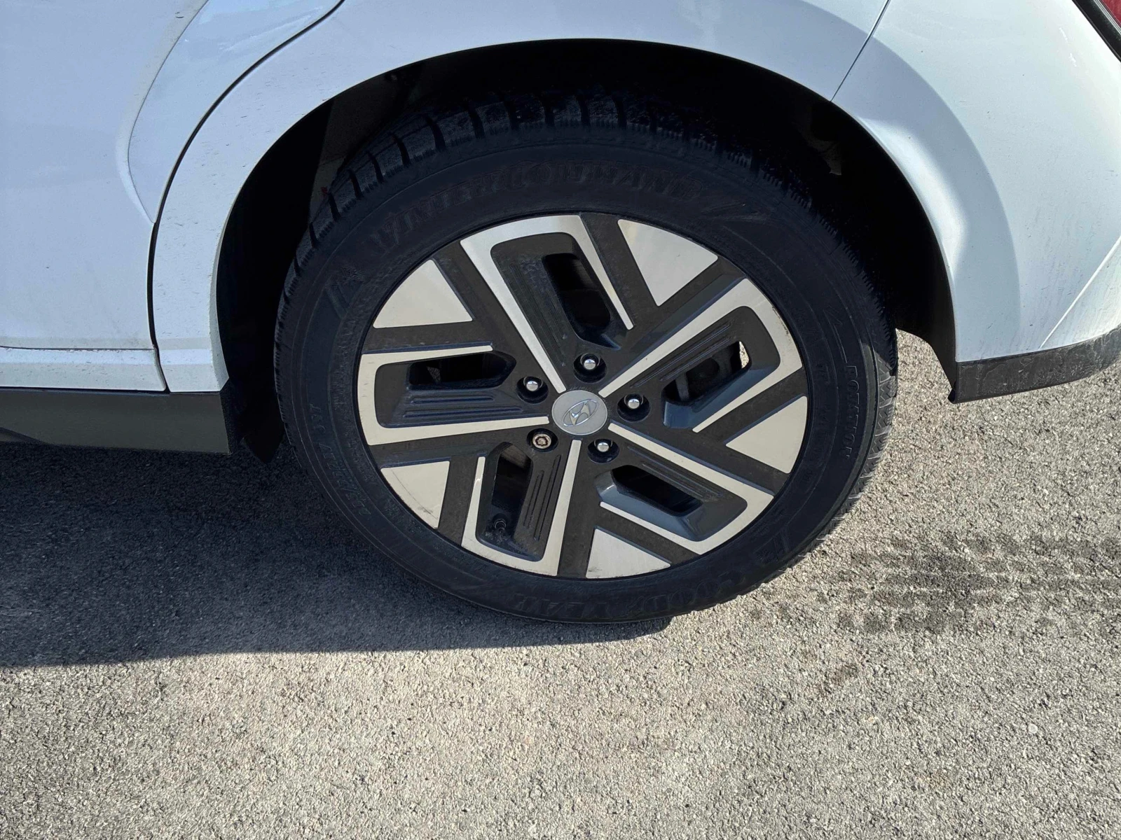 Hyundai Kona Electric Preffered * Без Инциденти * , снимка 6 - Автомобили и джипове - 54100257