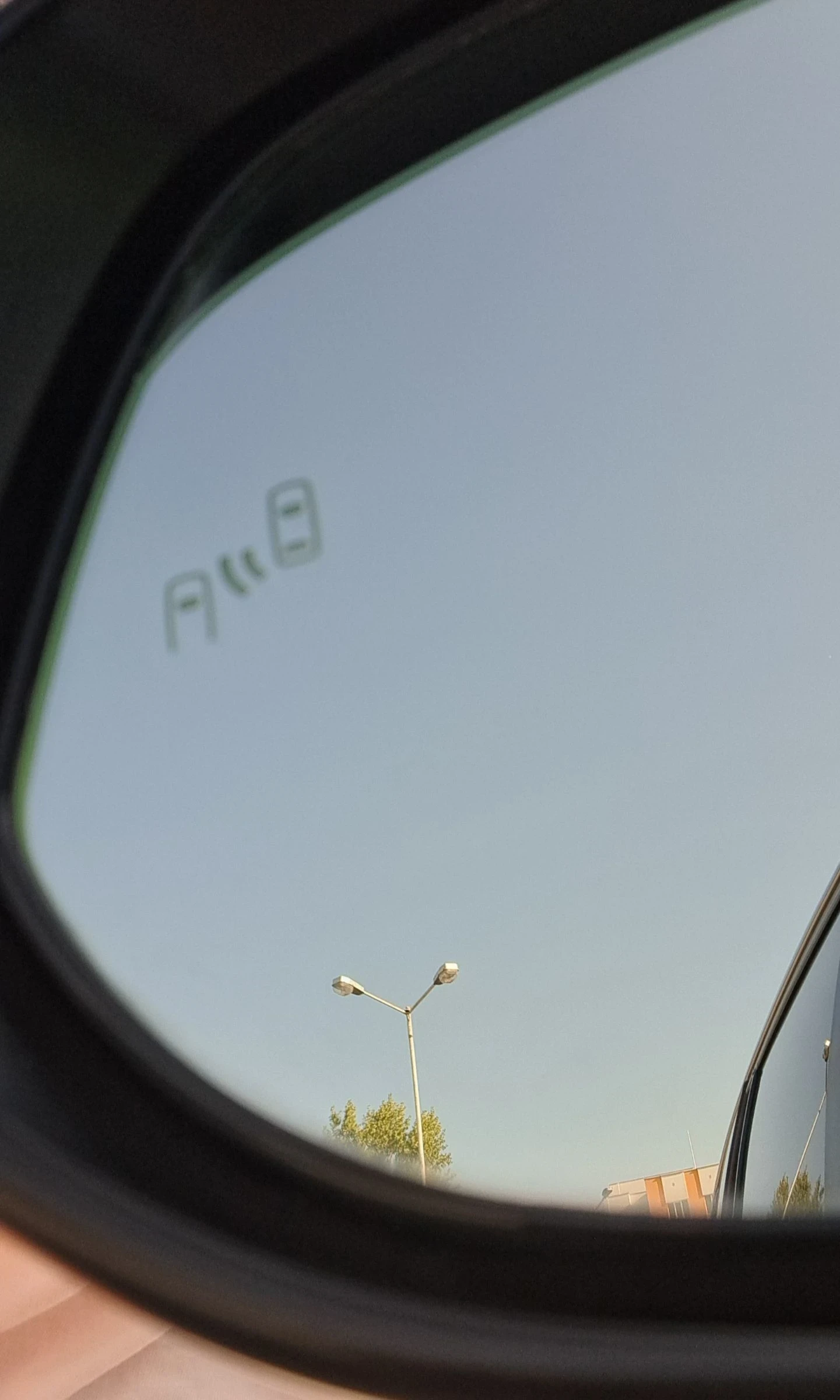 Toyota Rav4 Hybrid 4x4 luxury Premium, снимка 12 - Автомобили и джипове - 54115517