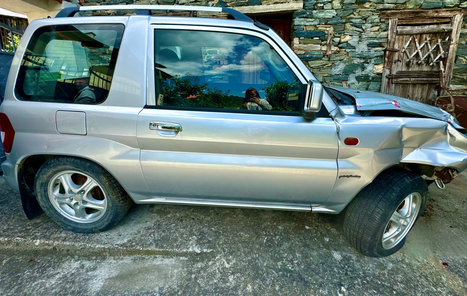 Mitsubishi Pajero pinin