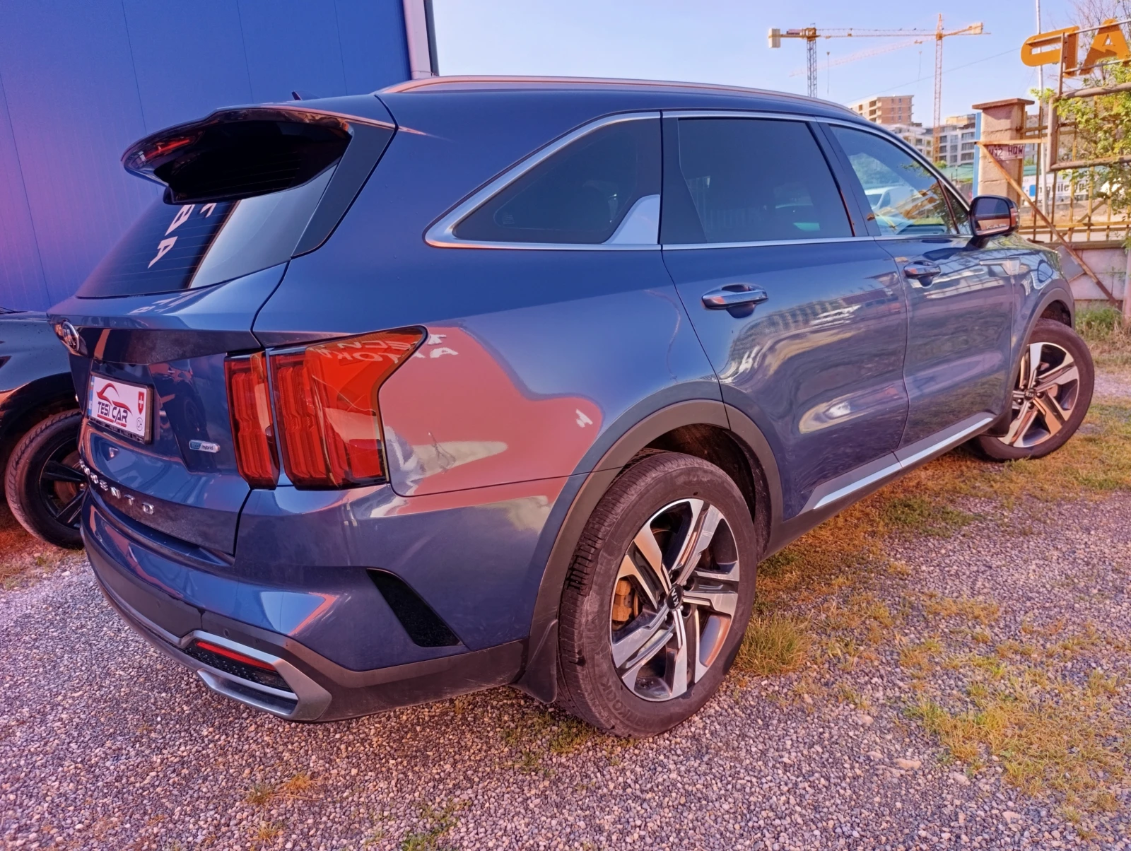 Kia Sorento 1.6 T-GDi Hybrid, снимка 8 - Автомобили и джипове - 55001640