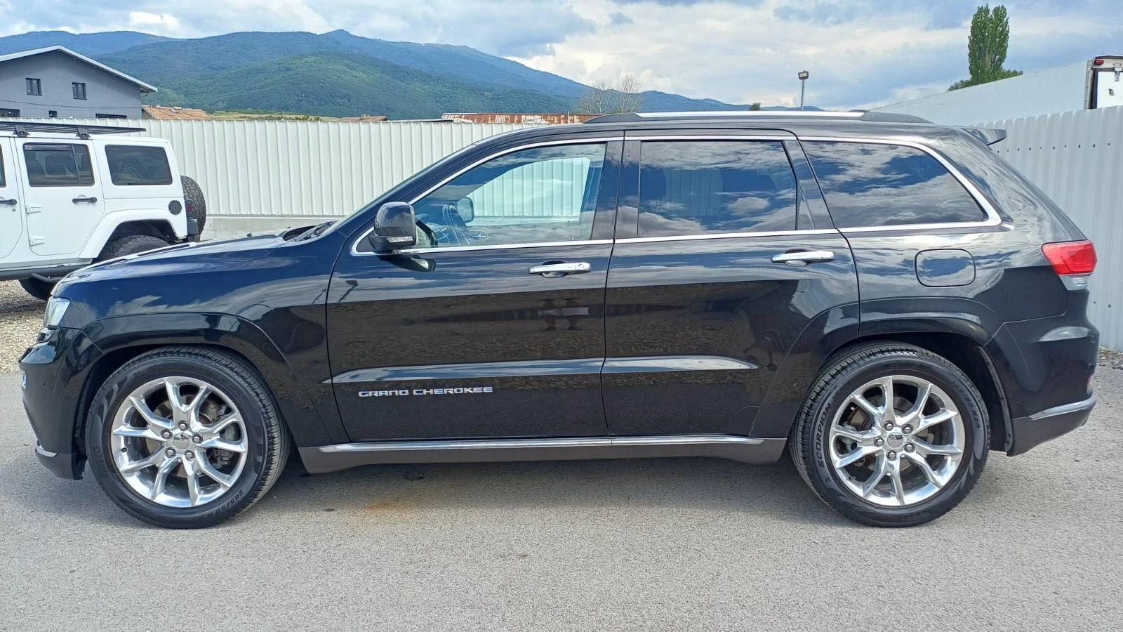 Jeep Grand cherokee 3.0CRDI, снимка 6 - Автомобили и джипове - 55501202