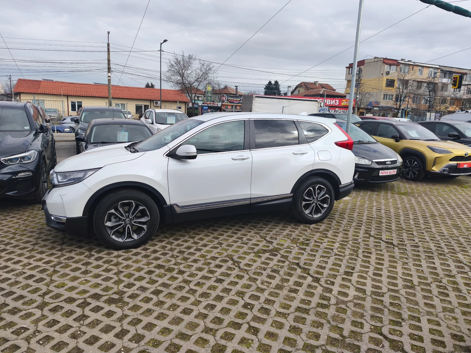 Honda Cr-v 2.0 Е:HEV, снимка 9 - Автомобили и джипове - 55671876