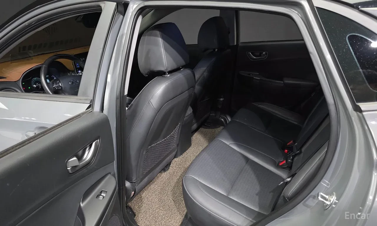 Hyundai Kona 67kWh | SmartSense | Premium Package | Head-Up, снимка 10 - Автомобили и джипове - 56314108