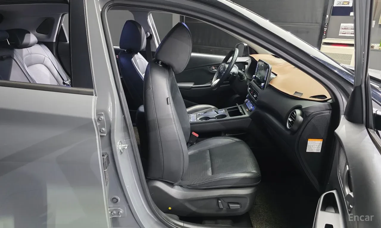 Hyundai Kona 67kWh | SmartSense | Premium Package | Head-Up, снимка 9 - Автомобили и джипове - 56314108