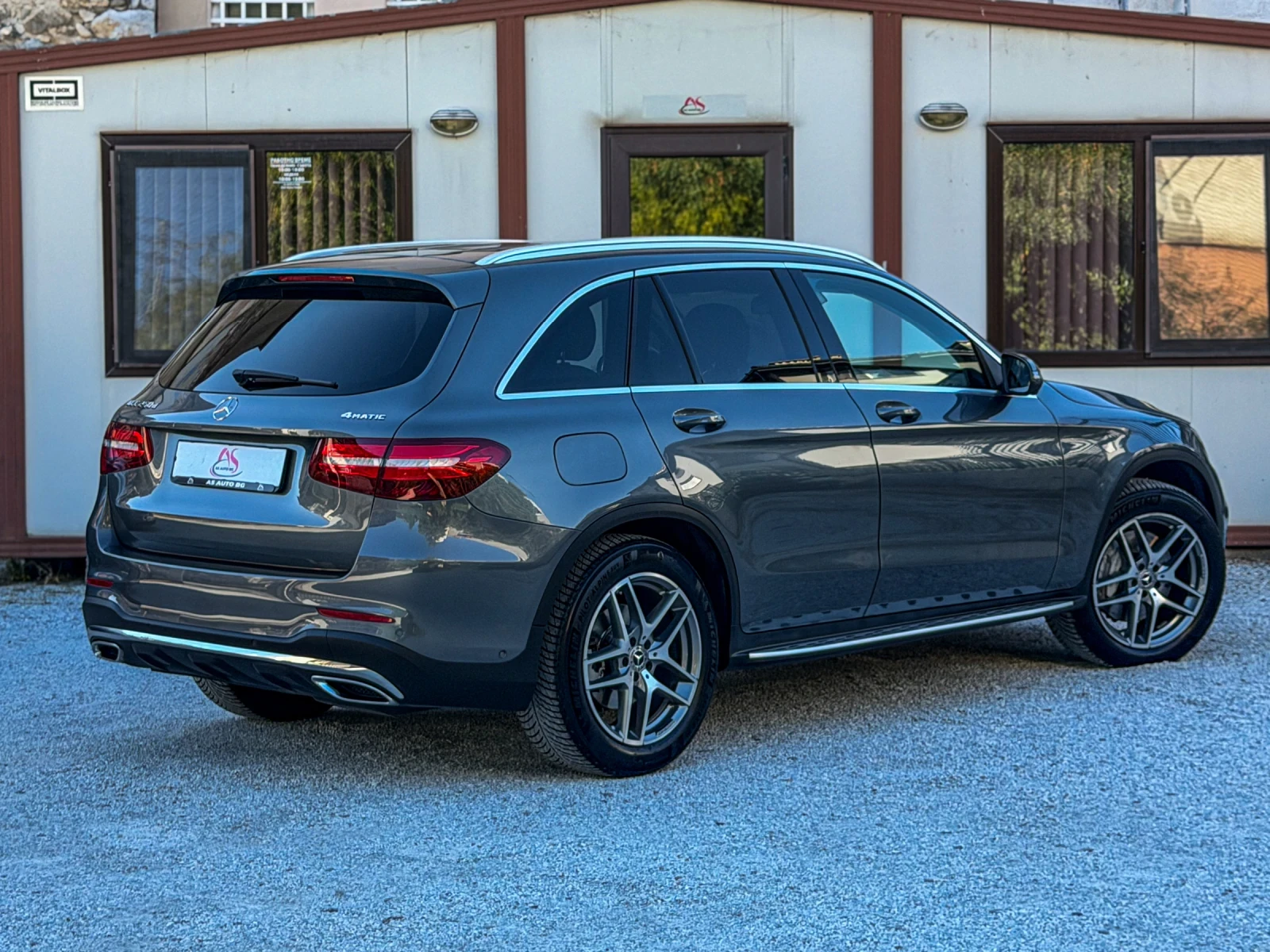 Mercedes-Benz GLC 250 AMG* 4MATIC* 9G TRONIC* PANO* 360 CAMERA* TOP  | Mobile.bg � ����������� 7